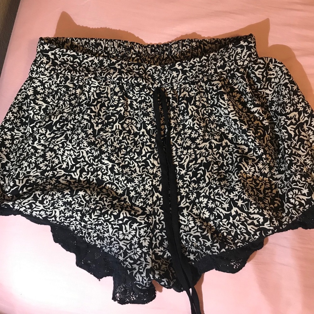 Flowy shorts
